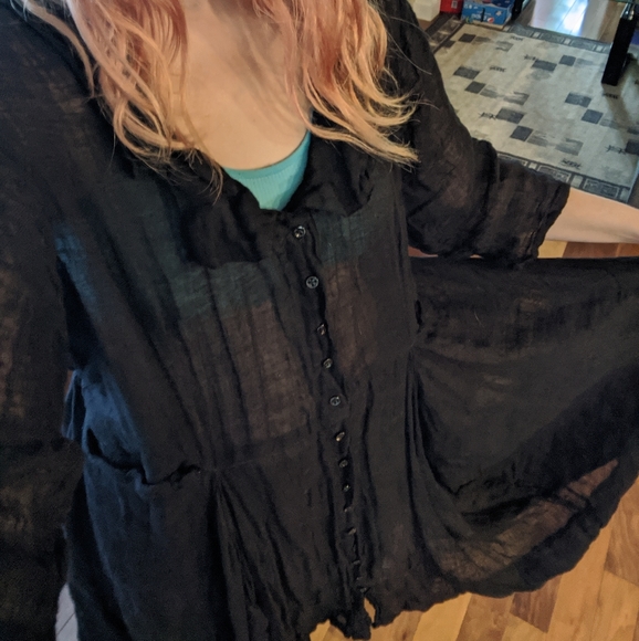 Krista Larson - Picture 8 of 11